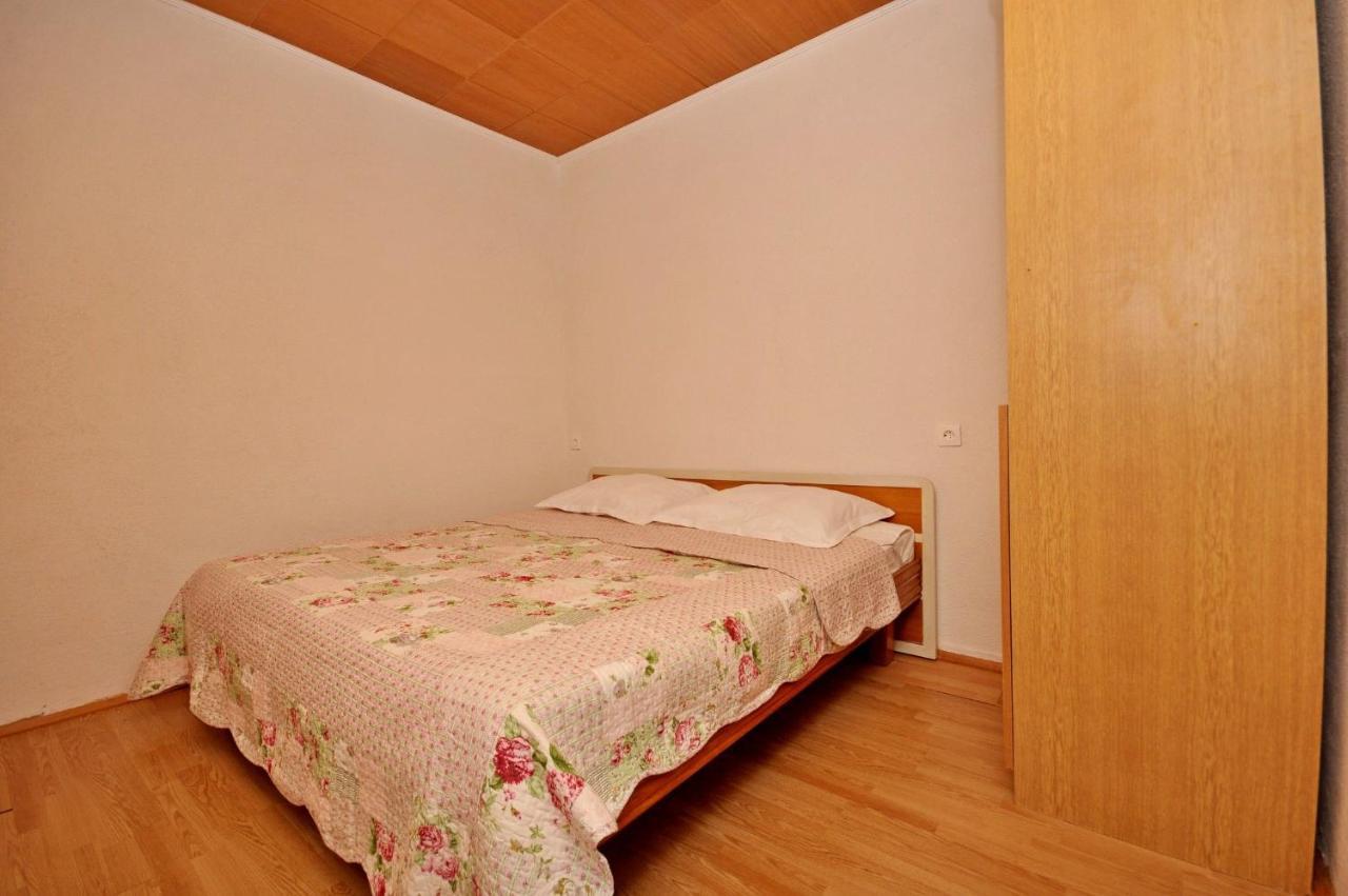 Apartment Jakov Donji Okrug  Εξωτερικό φωτογραφία